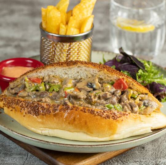 Cheesesteak Sandviç